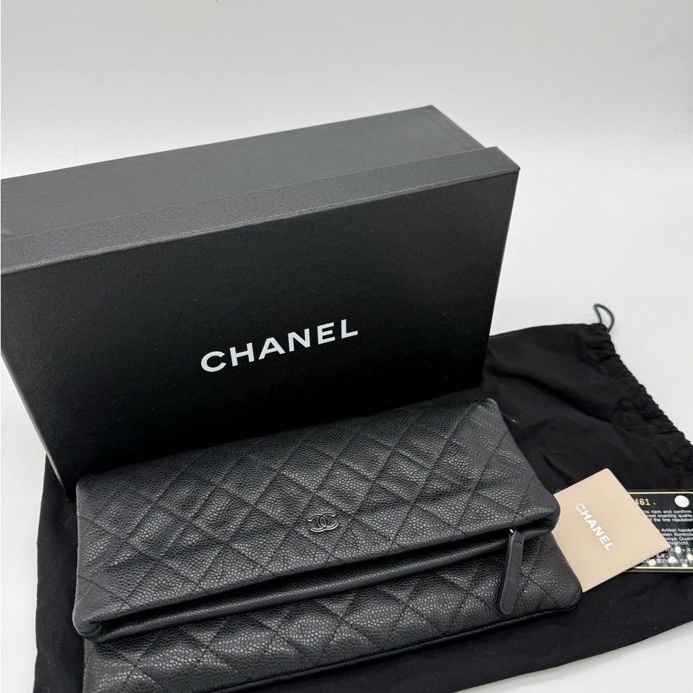 Preloved Chanel Caviar CC Beauty Clutch